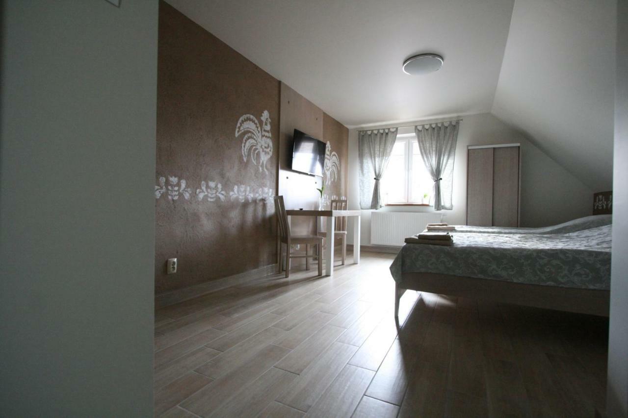 Noclegi Cameleon Słupca Kültér fotó